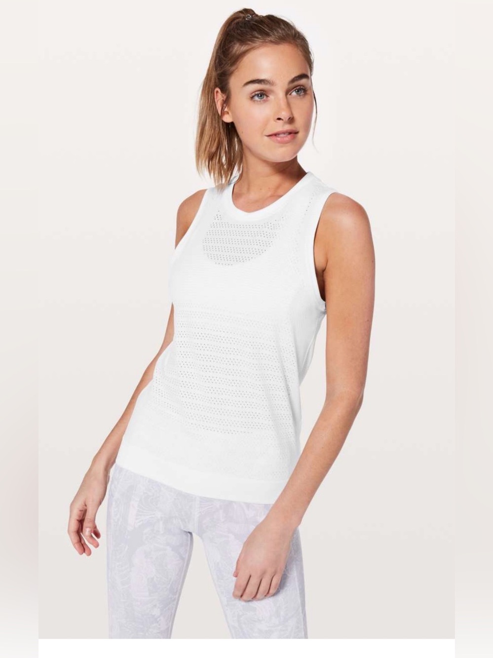 Lululemon Breeze By Muscle Tank II White Size 12 Silverescent Running Tank